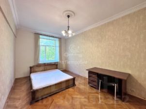 2-комн.кв., 56 м², этаж 3