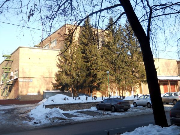 Отдельно стоящее здание на ул. 2-я Фрезерная, 3