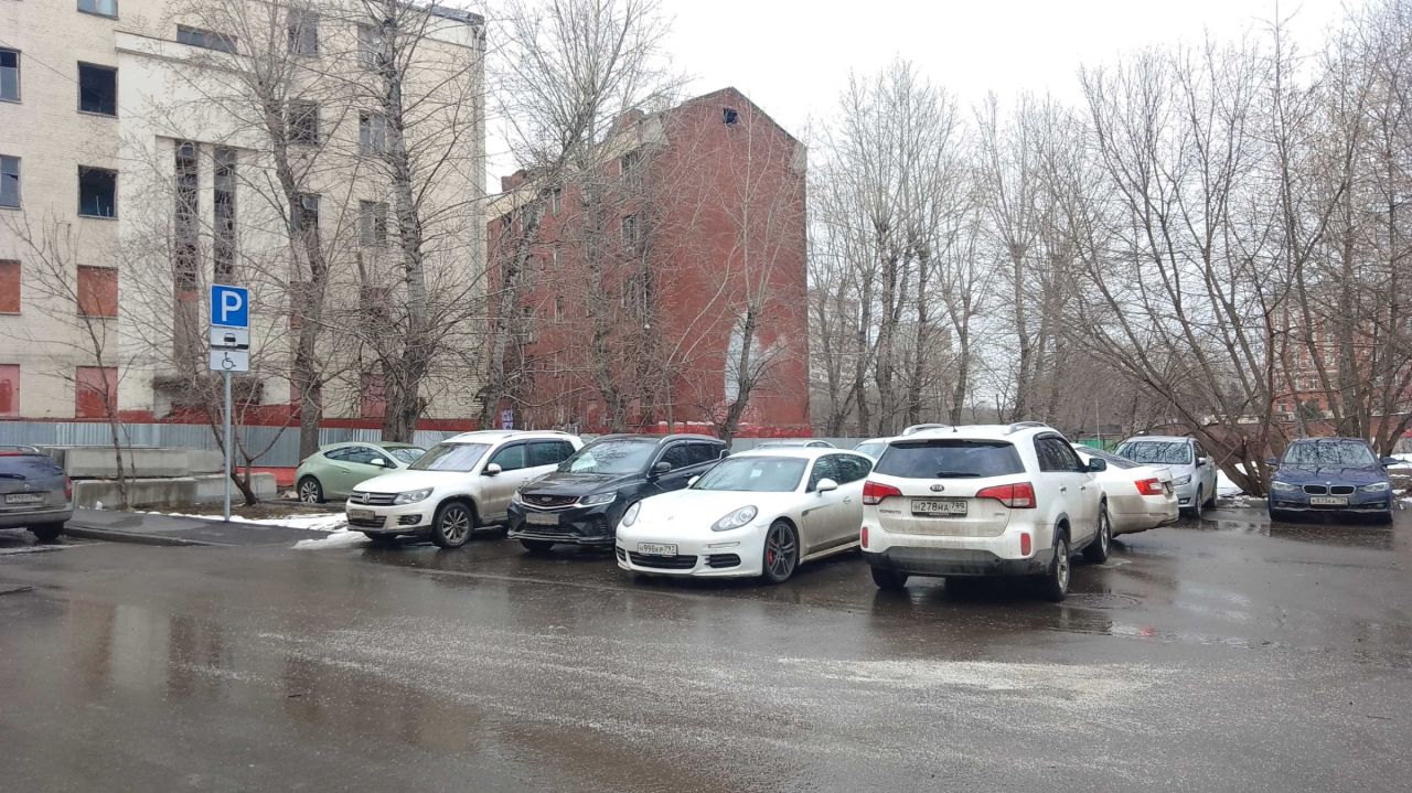 БЦ на ул. Суворовская, 3/1