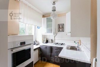 3-комн.кв., 60 м², этаж 4