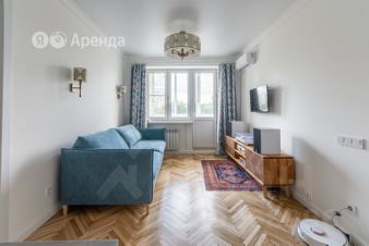 2-комн.кв., 44 м², этаж 4