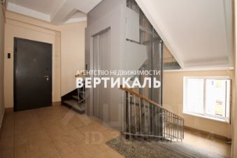 4-комн.кв., 95 м², этаж 7