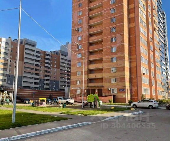 1-комн., 42 м², 1/1 этаж