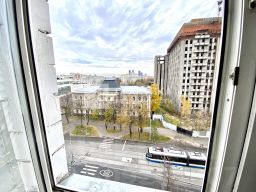 2-комн.кв., 57 м², этаж 8