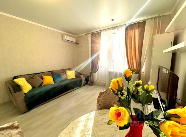 2-комн., 45 м², 14/18 этаж