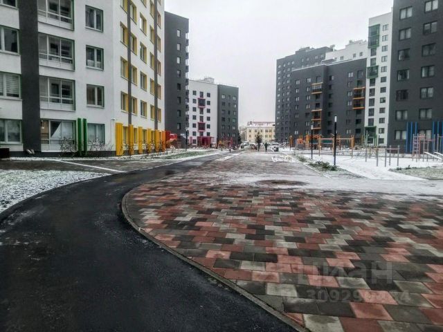 1-комн., 42 м², 1/1 этаж