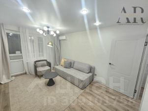 2-комн.кв., 53 м², этаж 4