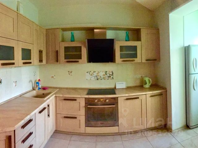 3-комн., 100 м², 2/20 этаж