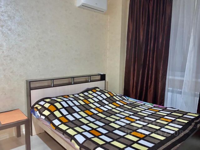 1-комн., 38 м², 13/25 этаж