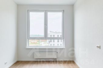 3-комн.кв., 81 м², этаж 4