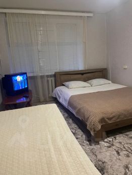 1-комн. кв 38 м2, 2/5 эт