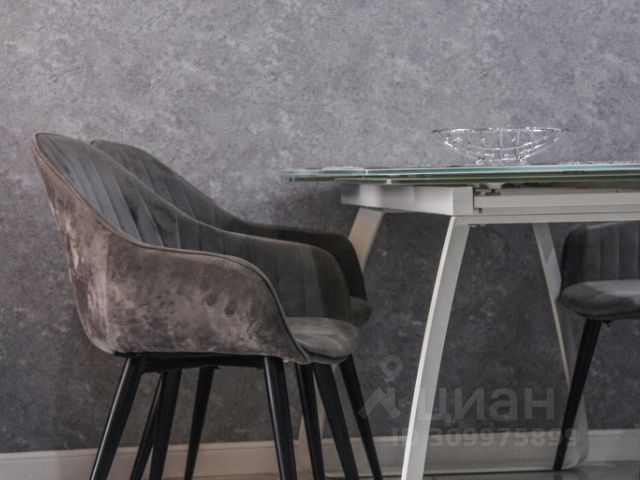 3-комн., 80 м², 1/1 этаж