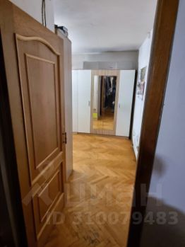 2-комн.кв., 44 м², этаж 3