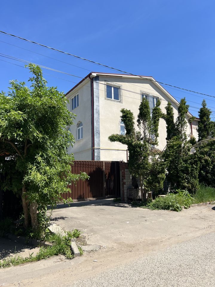 Продается3-этажныйдом,524м²