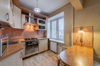 3-комн.кв., 54 м², этаж 2