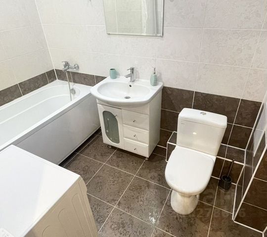 1-комн., 42 м², 10/19 этаж