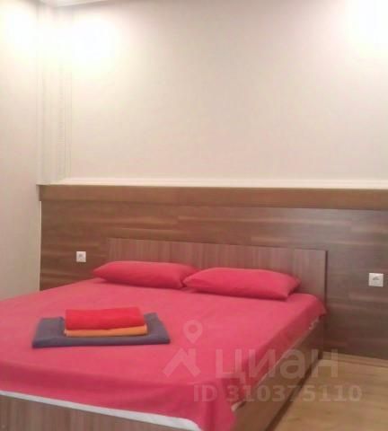 1-комн., 43 м², 1/1 этаж