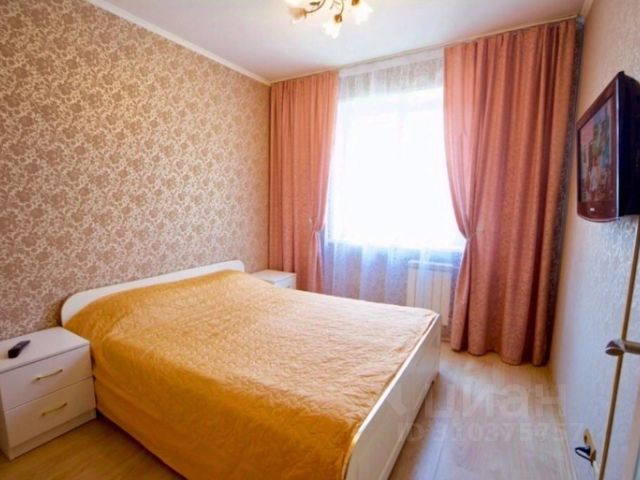 3-комн., 72 м², 1/1 этаж