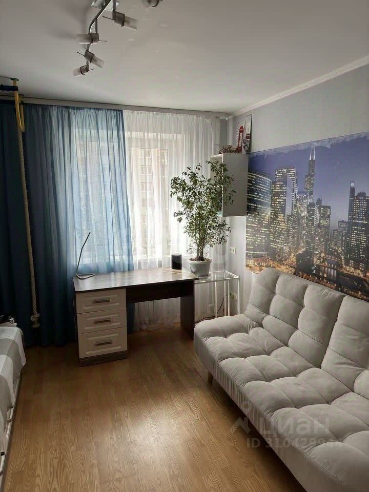 Продается3-комн.квартира,73,3м²