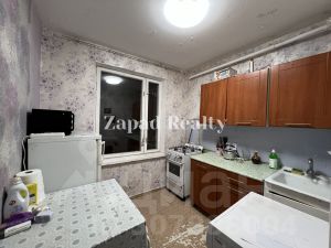 3-комн.кв., 50 м², этаж 9