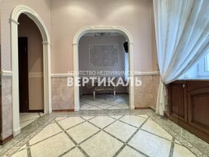 3-комн.кв., 120 м², этаж 2