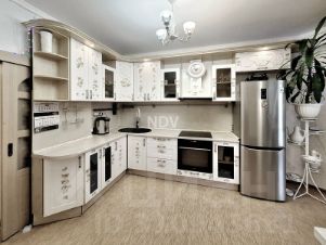 3-комн.кв., 104 м², этаж 10