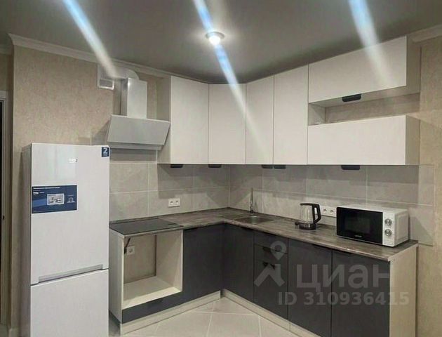 1-комн., 42 м², 2/19 этаж