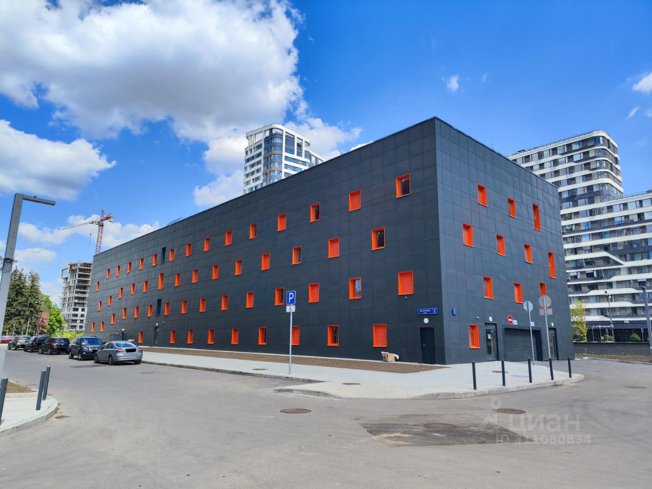 Продаетсямашиноместо,13,3м²