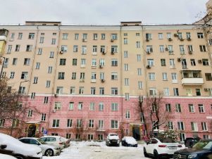 2-комн.кв., 64 м², этаж 3