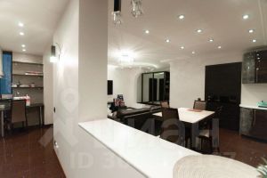 3-комн.кв., 80 м², этаж 10