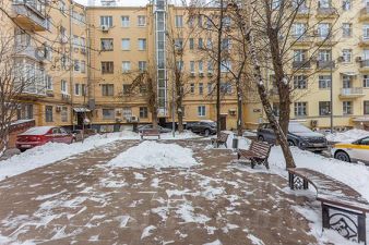 3-комн.кв., 67 м², этаж 1