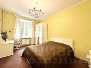 2-комн.кв., 64 м², этаж 3