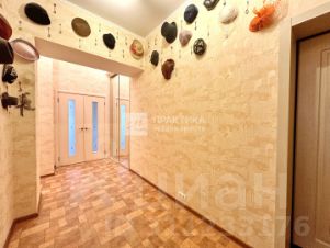 2-комн.кв., 64 м², этаж 3