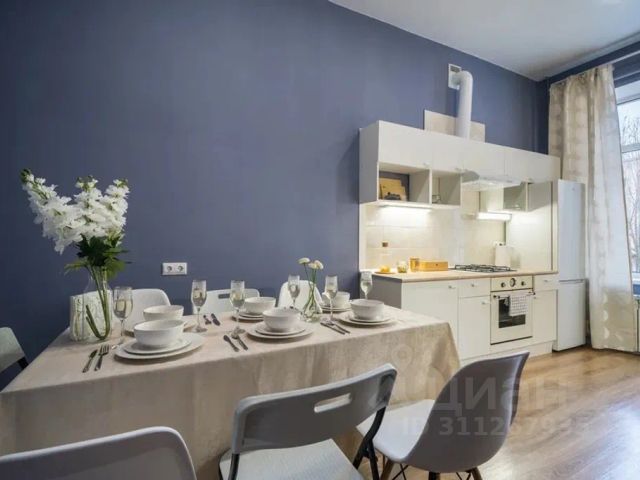 3-комн., 140 м², 2/5 этаж