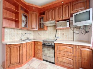 2-комн.кв., 50 м², этаж 3