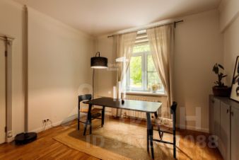 3-комн.кв., 80 м², этаж 2