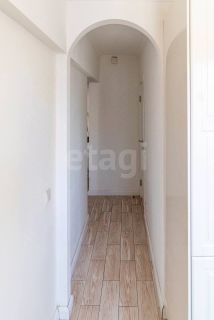 2-комн.кв., 42 м², этаж 4