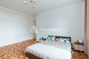 3-комн.кв., 76 м², этаж 4