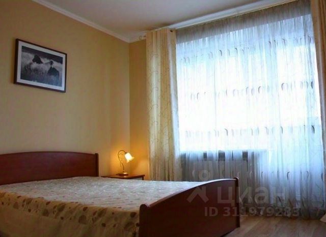 2-комн. апарт., 72 м², 1/1 этаж