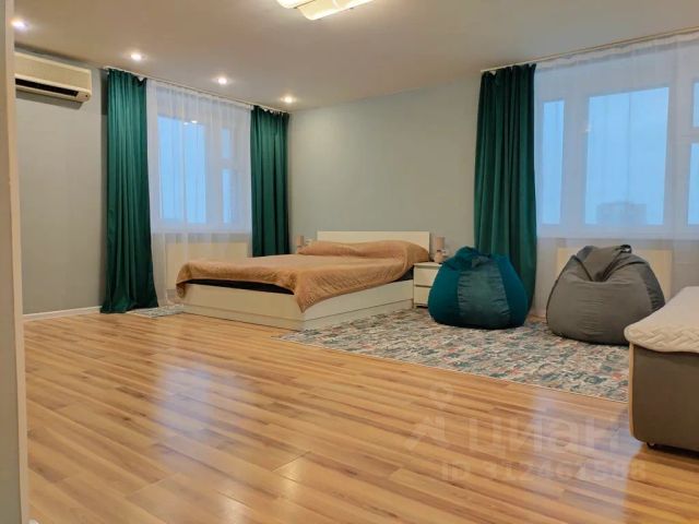 Студия, 45 м², 10/10 этаж