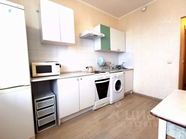 1-комн., 32 м², 21/25 этаж