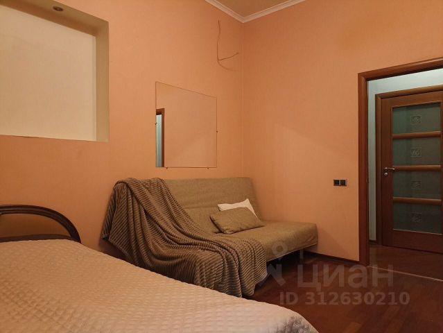 2-комн., 80 м², 2/4 этаж