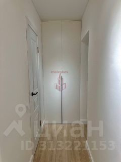 1-комн.кв., 40 м², этаж 3