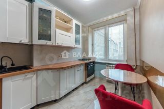 2-комн.кв., 50 м², этаж 9