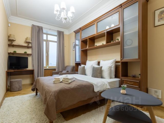 2-комн. апарт., 65 м², 1/1 этаж