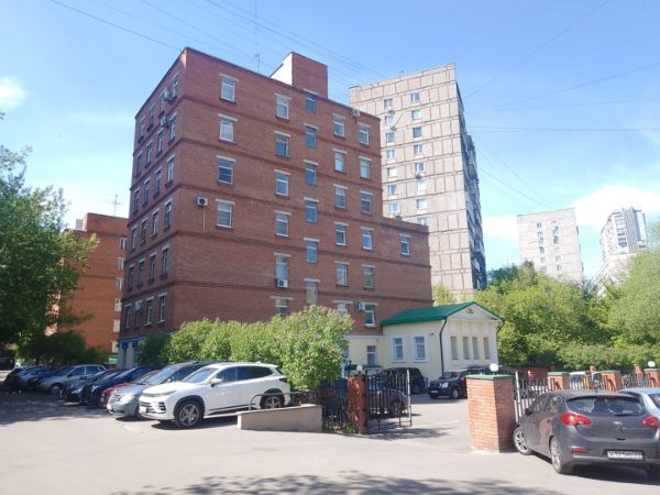 Офисное здание на ул. 1-я Пугачевская, 25