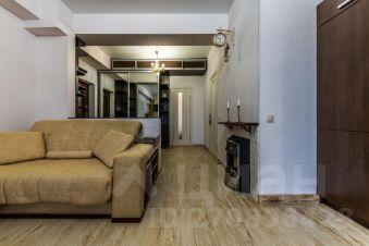 2-комн.кв., 65 м², этаж 1