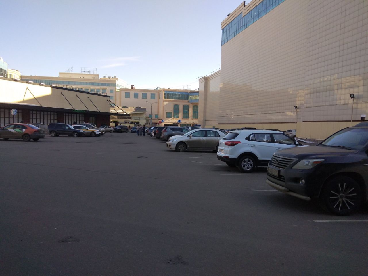аренда помещений в ТЦ на Новоясеневском проспекте, 1Г