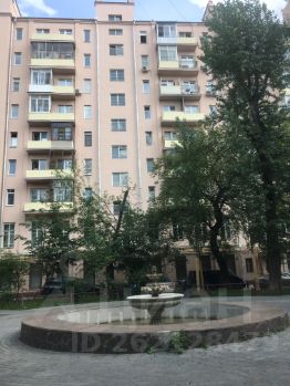 2-комн.кв., 45 м², этаж 8