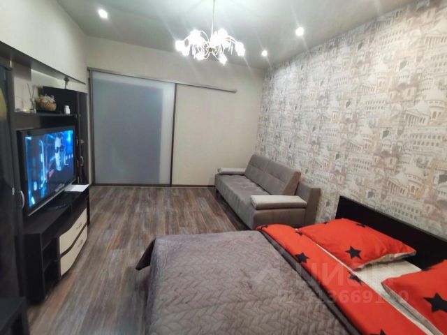 1-комн., 50 м², 1/1 этаж